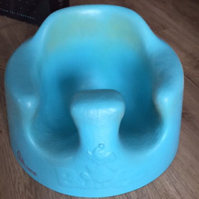 Bumbo Seat, Babies & Kids, Bathing & Changing, Bathtub & Bath