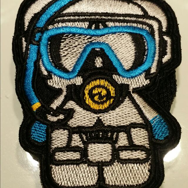 Morale Patch Divers (Category: Everything Else) located in Singapore. Submitted by renowong (Listing ID 98104300, Image 1). Description: Custom Made. Scuba Diver morale patch. 4cm by 8cm. Comes with male velcro. .
