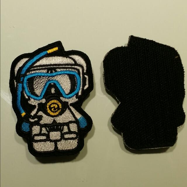 Morale Patch Divers (Category: Everything Else) located in Singapore. Submitted by renowong (Listing ID 98104300, Image 2). Description: Custom Made. Scuba Diver morale patch. 4cm by 8cm. Comes with male velcro. .
