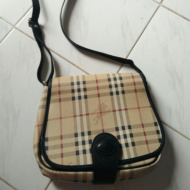 buy \u003e burberry sling bag vintage \u003e Up 