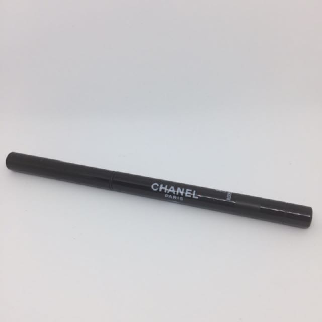Chanel Stylo Yeux Waterproof Eyeliner 10 Ebene