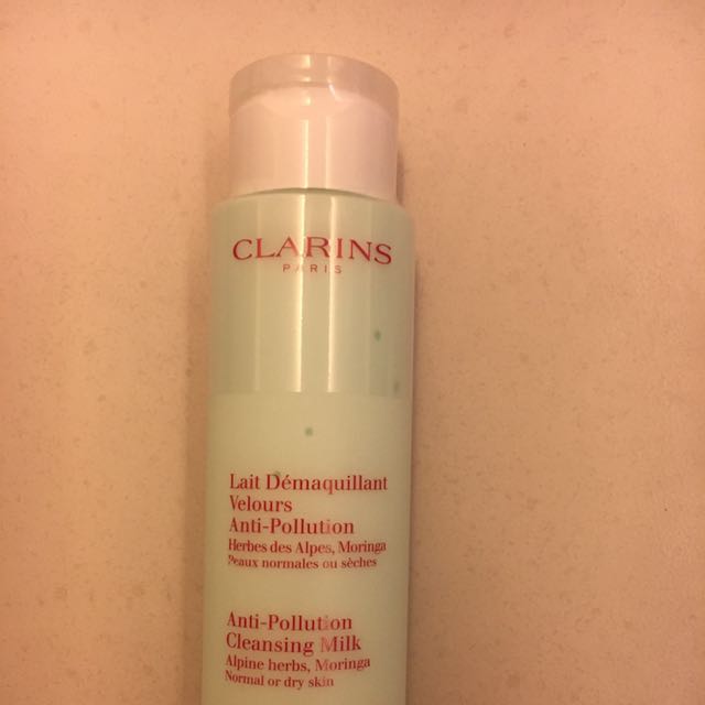 cleansing milk with alpine herbs