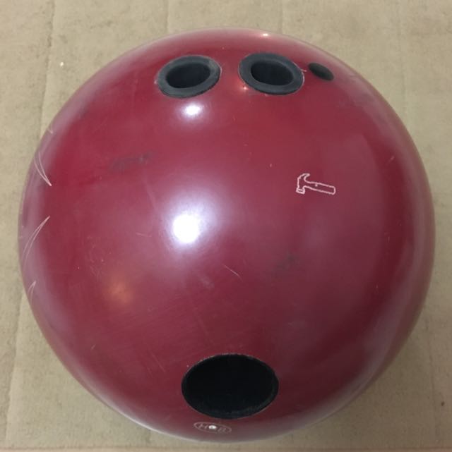 Hammer Red Legend Bowling Ball, Sports Equipment, Sports & Games