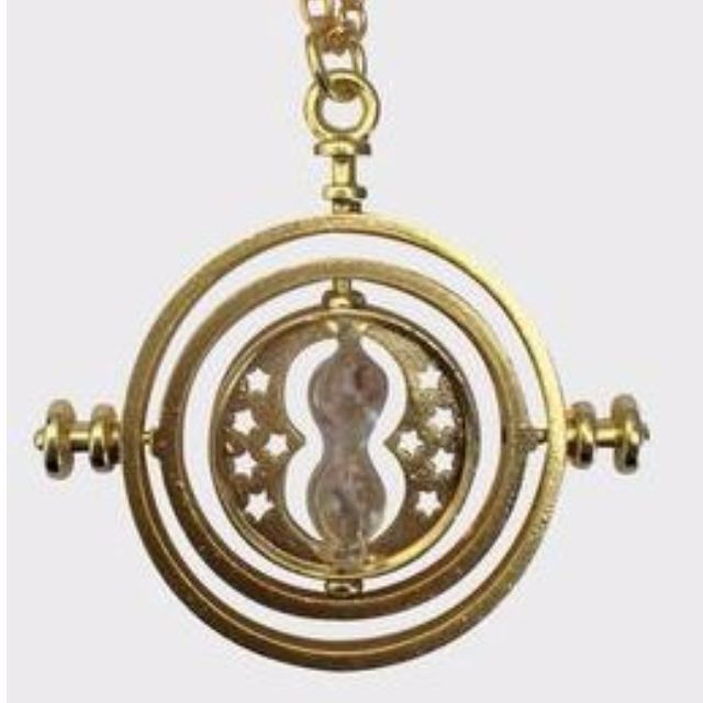 HARRY POTTER : TIMER TURNER NECKLACE, Everything Else on Carousell