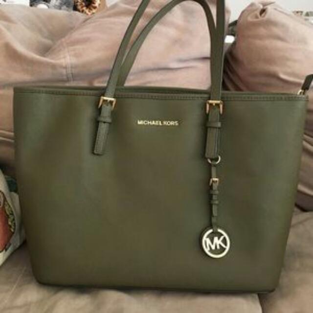 Michael kors cheap bag olive