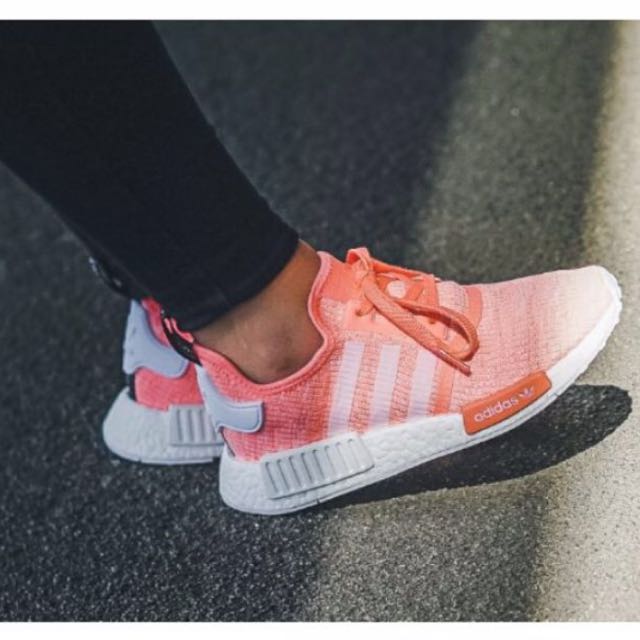 adidas nmd glow in the dark