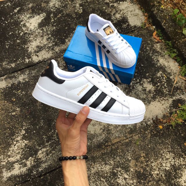 superstar black white