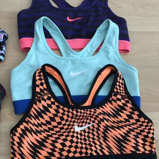 6 Assorted Nike & CottonOn Sports Bras