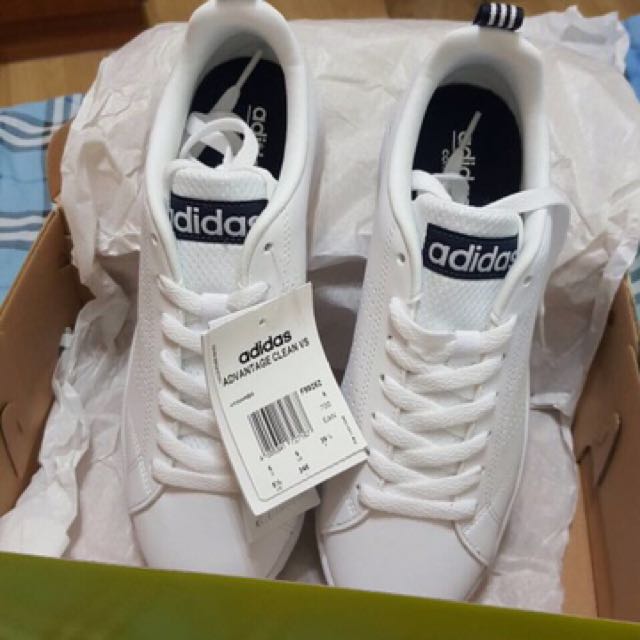 how to clean sports shoes