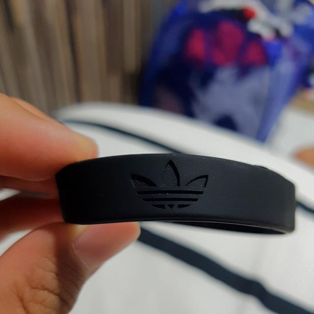 Adidas Interval Reversible Wristband | Everysportforless.com