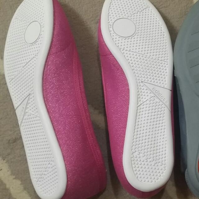 Adidas Pink Glitter Pumps, Women's Fashion, Footwear, Flipflops and Slides  on Carousell