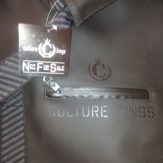 culture kings duffle bag for sale