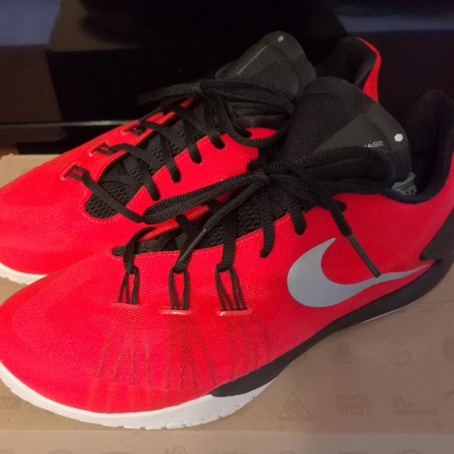 nike zoom hyper chase