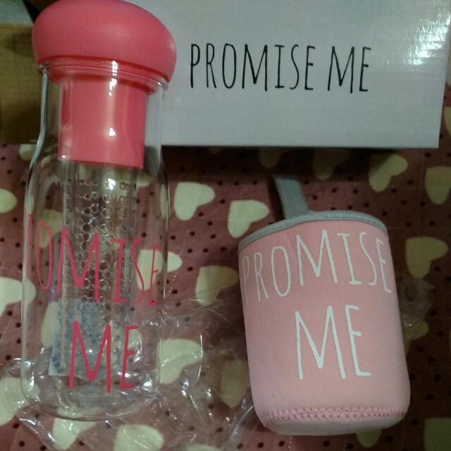 Promise Me 水樽 （分類：廚水杯、水壺）位於 Hong Kong。 由 terence_ngan 提交（商品編號 98493379，圖片 3）。簡介： 。
