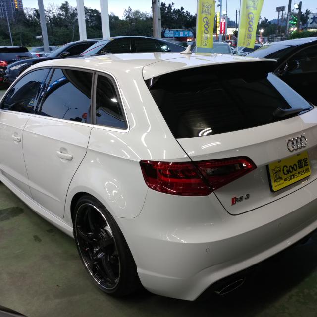 16 Audi Rs3 Sportback 汽車 汽車出售在旋轉拍賣