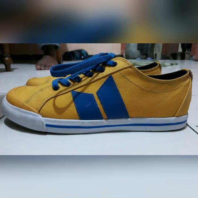 blue and yellow retro