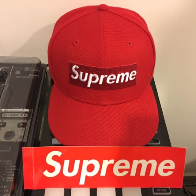 Supreme Box Logo New Era RIP 7 1/8 Fitted Cap, Men's Fashion