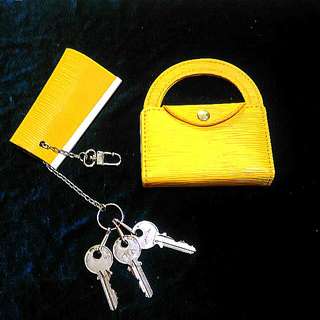 VIP卡友點數換贈時尚造型鑰匙包及小工具包