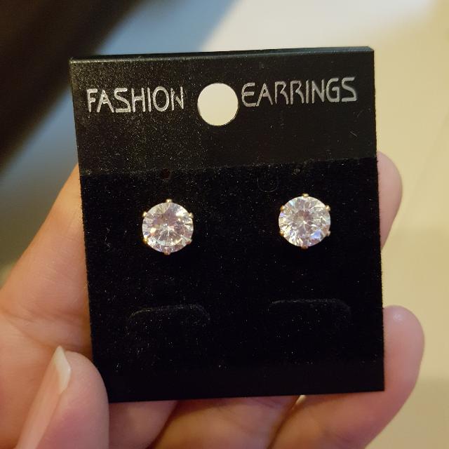 7mm CZ 18K Gold Plated Stud Earring 1.25 Carat Cubic Zirconia