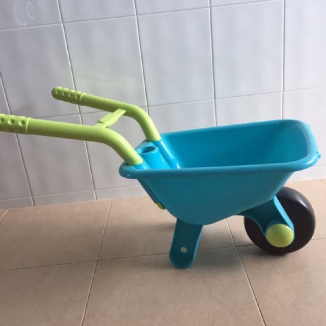childrens wheelbarrow early learning