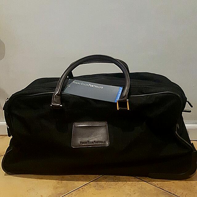 Perry ellis hotsell bag