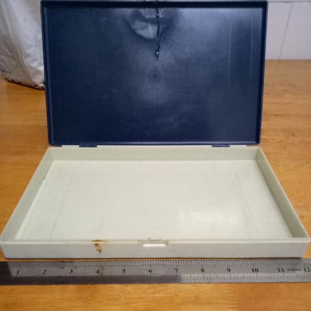Vintage Rothmans Box, Hobbies & Toys, Collectibles & Memorabilia ...