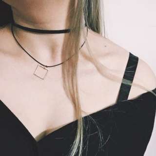 Minimalist Layered Choker - Square
