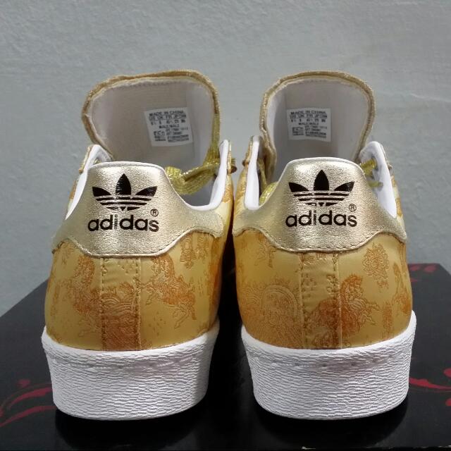 Adidas originals men's superstar 80's hot sale year of the horse gold/white