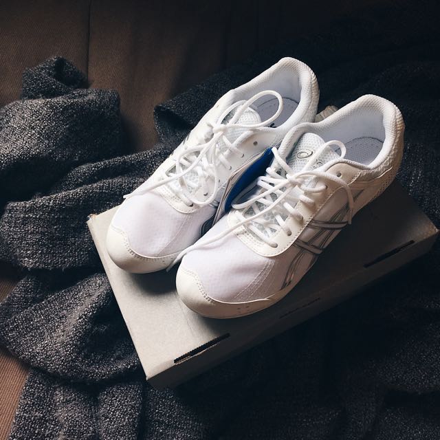 asics ultralyte cheer shoes