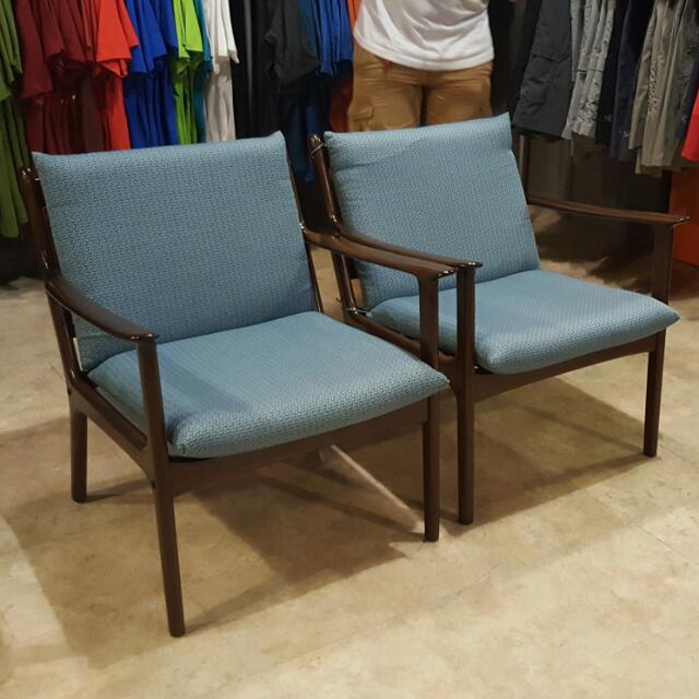 Old School Arm Chair, Furniture & Home Living, Furniture, Chairs on Carousell