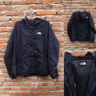 Jaket TNF