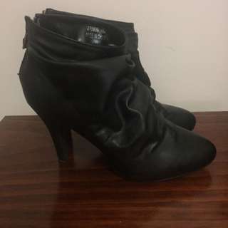 Ankle Boots Womens 6
