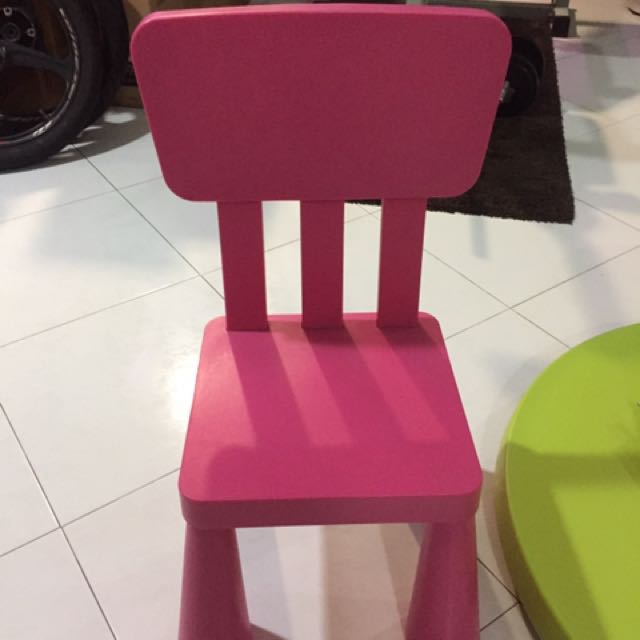 IKEA Kids Round Table & 2 Chairs, Babies & Kids, Baby Nursery & Kids