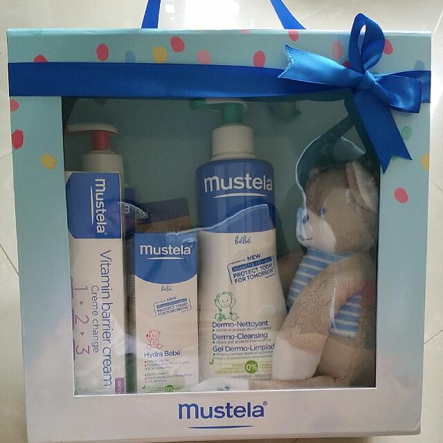 Mustela Newborn Gift Set Box, Babies & Kids, Babies & Kids Fashion on ...