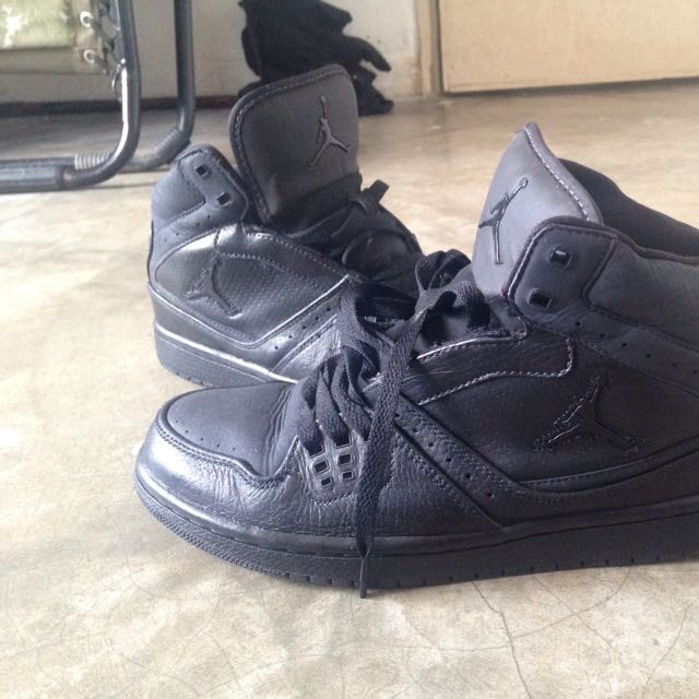 mens jordans all black