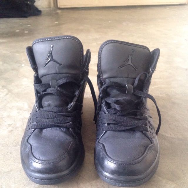 mens jordans all black