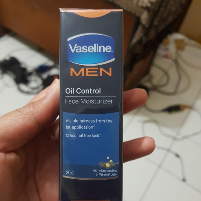 vaseline oil control