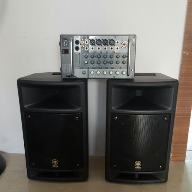 (RESERVED) Yamaha STAGEPAS 300 Portable P.A. System with Dual 8" 2