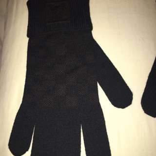 Louis Vuitton Gloves (for Men)