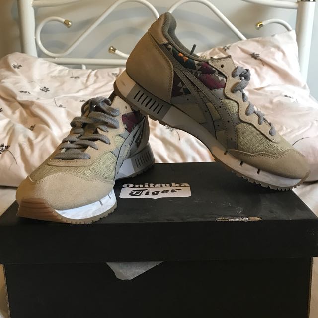 Tiger aztec shoe sale