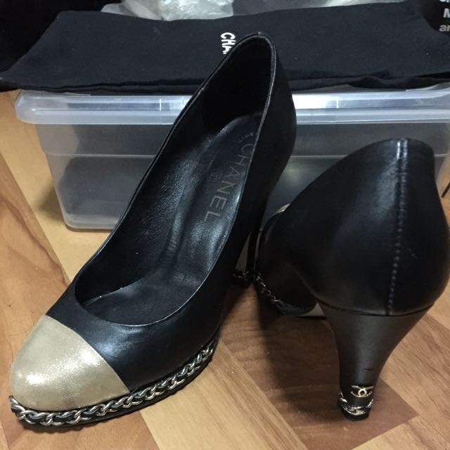 black classic heels