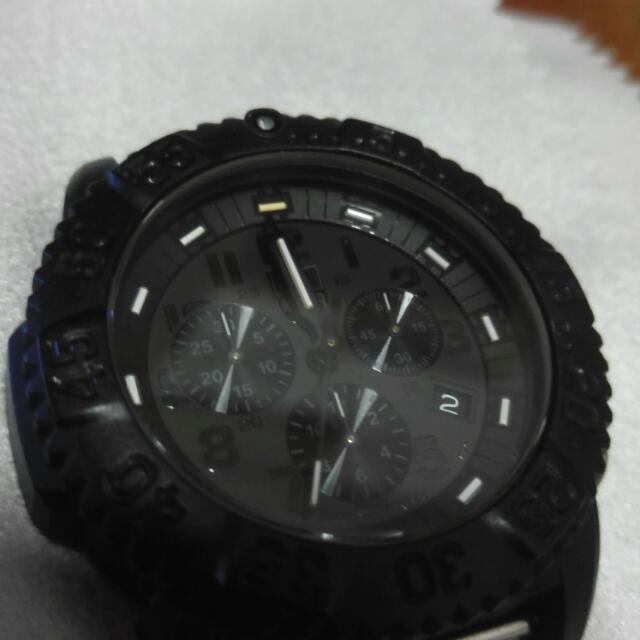 LumiNox 3080 Blackout Series Mobile Phones Gadgets Wearables Smart Watches on Carousell