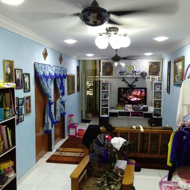 Rumah Teres Setingkat Property For On Carou