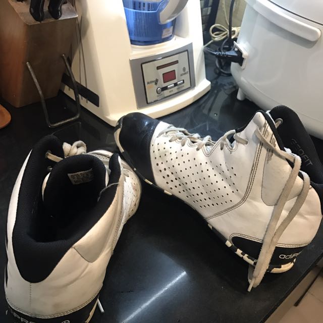 adidas central park mall