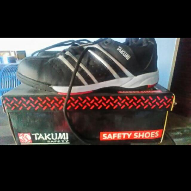 Takumi safety discount shoes price