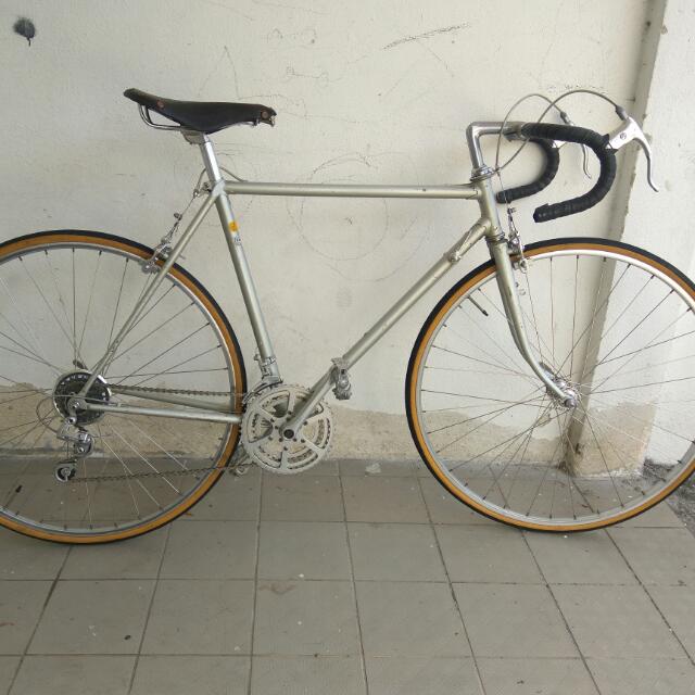 bridgestone touring bike