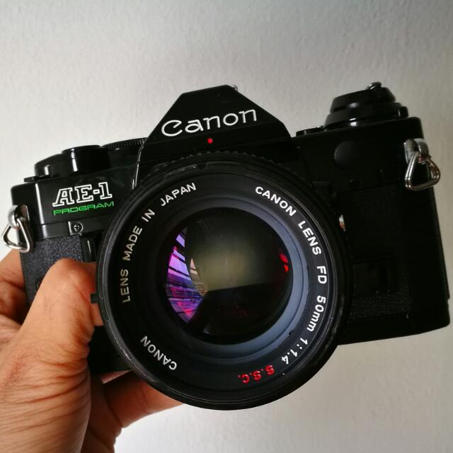 Canon AE-1 PROGRAM + FD 50mm F1.4 s.s.c.ワンタップカメラ