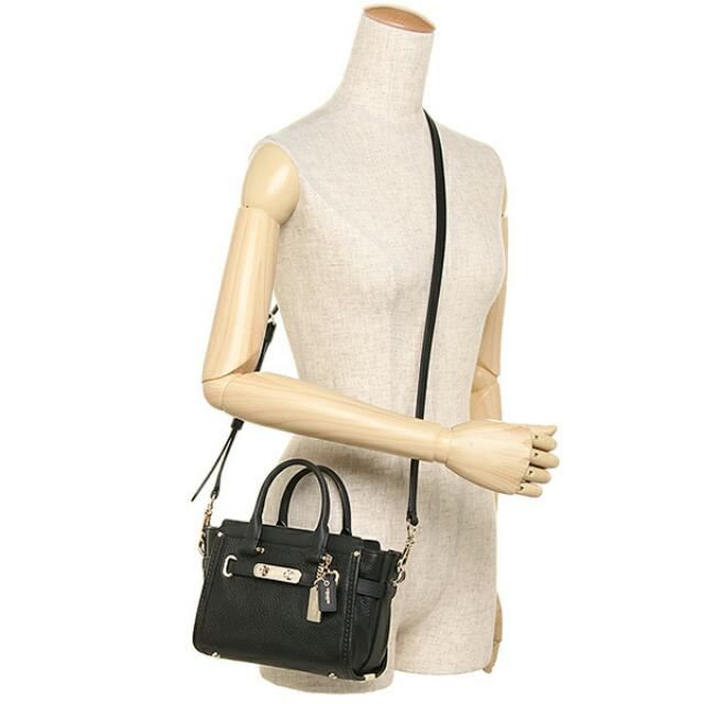 Coach Swagger 20 in Pebble Leather