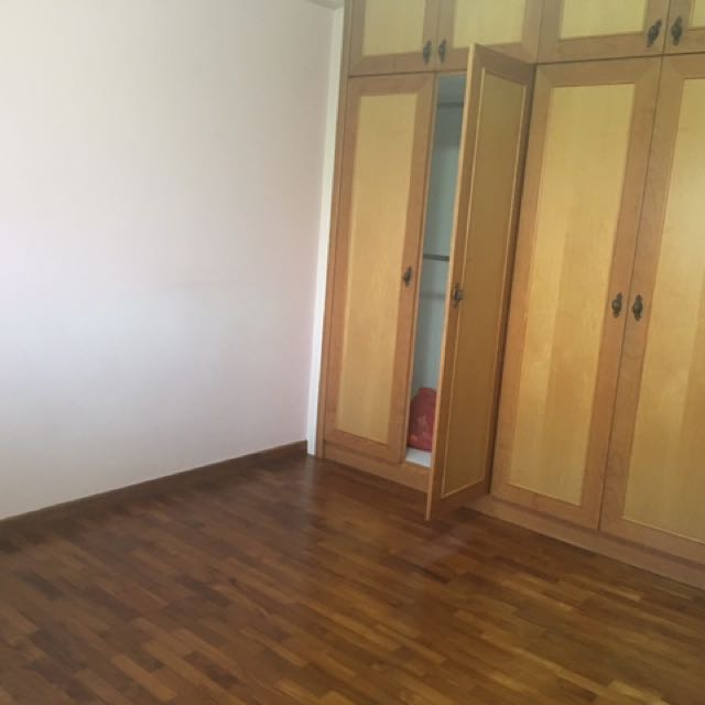 (Category: ) located in . Submitted by thomson2 (Listing ID 99680405, Image 1). Description: .