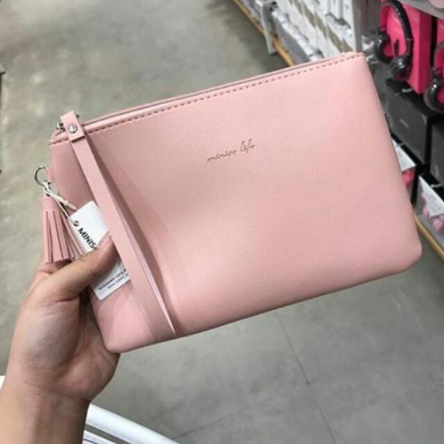 Clutch miniso store
